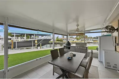 211 21st Street NE, Bradenton, FL 34208 - Photo 36