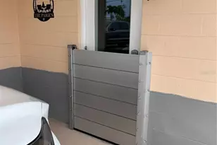 211 21st St NE, Bradenton, FL 34208 - Photo 58