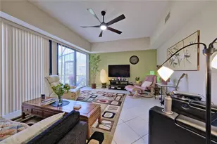 5257 Myrtle Way, Sarasota, FL 34235 - Photo 10