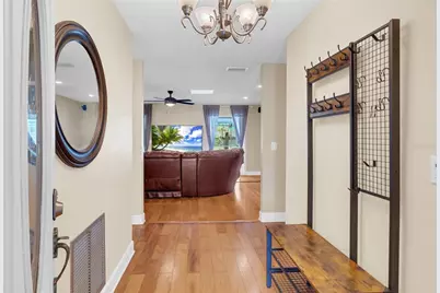 8345 Brandeis Court, Sarasota, FL 34243 - Photo 4