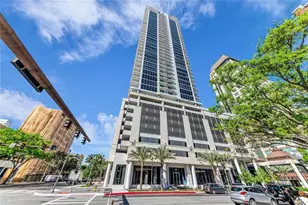 275 1st Ave S, Saint Petersburg, FL 33701 - Photo 1