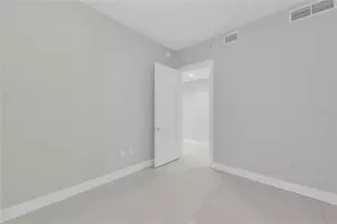 275 1st Ave S, Saint Petersburg, FL 33701 - Photo 34