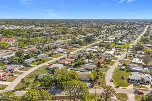 1521 Banyan Dr, Venice, FL 34293 - Photo 54