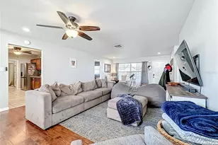 1521 Banyan Dr, Venice, FL 34293 - Photo 12