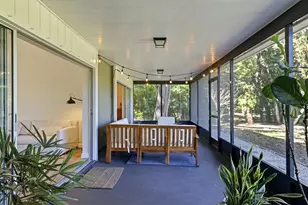 6519 Waterford Cir, Sarasota, FL 34238 - Photo 2