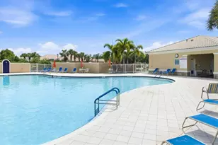 1572 Ernesto Dr, Sarasota, FL 34238 - Photo 48