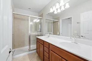 1572 Ernesto Dr, Sarasota, FL 34238 - Photo 32