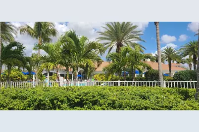 18884 Lanuvio Street, Venice, FL 34293 - Photo 10