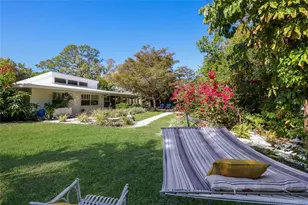 455 S Shore Dr, Sarasota, FL 34234 - Photo 38