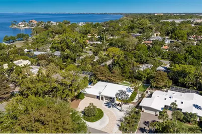 455 S Shore Drive, Sarasota, FL 34234 - Photo 48