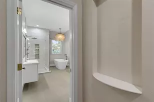 11011 Hyacinth Pl, Lakewood Ranch, FL 34202 - Photo 20