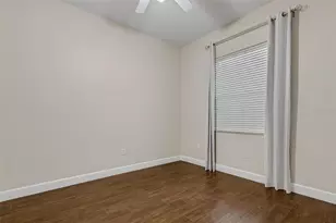 11011 Hyacinth Pl, Lakewood Ranch, FL 34202 - Photo 8