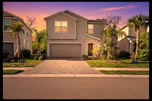 13925 Lilac Sky Ter, Bradenton, FL 34211 - Photo 2