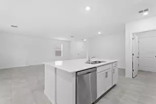 13925 Lilac Sky Ter, Bradenton, FL 34211 - Photo 8