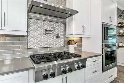 702 Woodview Way, Bradenton, FL 34212 - Photo 20