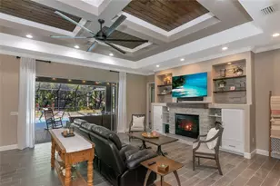 702 Woodview Way, Bradenton, FL 34212 - Photo 8