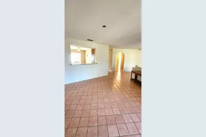 6101 34th Street W #10A, Bradenton, FL 34210 - Photo 10