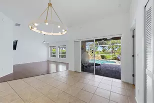 4921 Thames Ln, Sarasota, FL 34238 - Photo 10