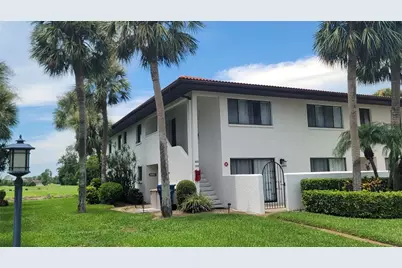 320 Barcelona Drive #320, Bradenton, FL 34210 - Photo 1