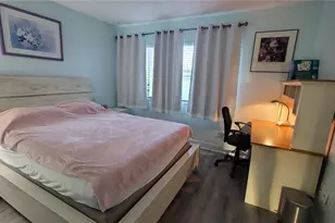 320 Barcelona Dr, Bradenton, FL 34210 - Photo 12