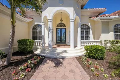 7804 Rosehall Cove, Lakewood Ranch, FL 34202 - Photo 6