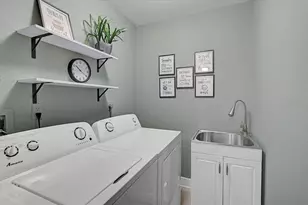 18380 Robinson Ave, Port Charlotte, FL 33948 - Photo 18