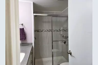 3218 Oakwood Boulevard S, Sarasota, FL 34237 - Photo 24