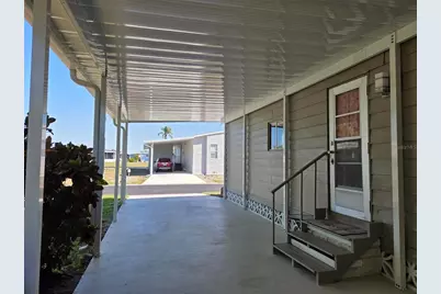 3218 Oakwood Boulevard S, Sarasota, FL 34237 - Photo 6