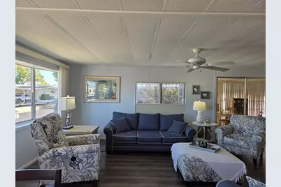 3218 Oakwood Boulevard S, Sarasota, FL 34237 - Photo 18