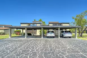 712 White Pine Tree Rd, Venice, FL 34285 - Photo 2