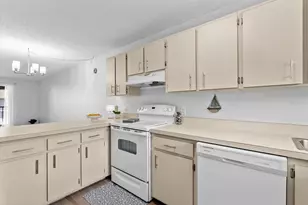 6033 34th Street W, Bradenton, FL 34210 - Photo 4