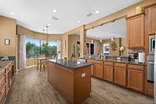 5326 Napa Dr, Sarasota, FL 34243 - Photo 12