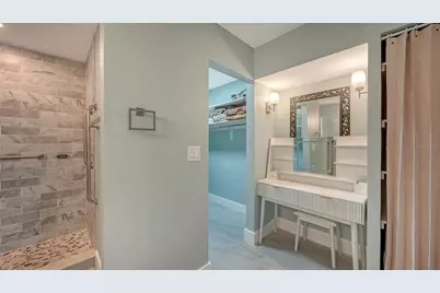 131 Whispering Sands Circle #V33, Sarasota, FL 34242 - Photo 26