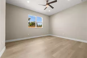 2311 Sandrala Dr, Sarasota, FL 34231 - Photo 28