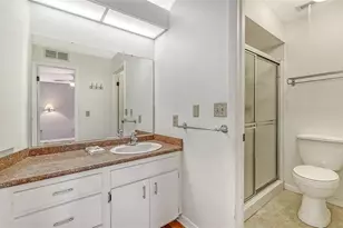 4103 Center Gate Blvd, Sarasota, FL 34233 - Photo 20