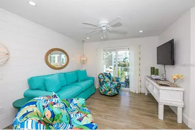 332 Avenida De Mayo, Sarasota, FL 34242 - Photo 32