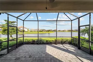 15885 Islandwalk Ave, Bradenton, FL 34211 - Photo 40