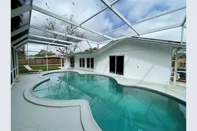 4215 18th Avenue Drive W, Bradenton, FL 34205 - Photo 4