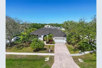 7114 River Club Boulevard, Bradenton, FL 34202 - Photo 2