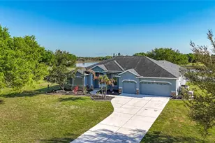 18002 Howling Wolf Run, Parrish, FL 34219 - Photo 2