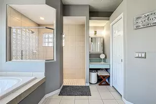 18002 Howling Wolf Run, Parrish, FL 34219 - Photo 28