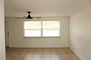 3312 26th St W, Bradenton, FL 34205 - Photo 8