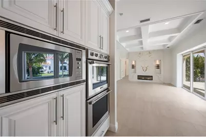 510 Bowsprit Lane, Longboat Key, FL 34228 - Photo 18