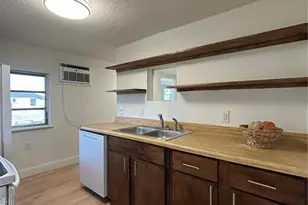 2024 Dixie Ave, Eustis, FL 32726 - Photo 6