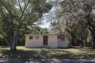 2024 Dixie Ave, Eustis, FL 32726 - Photo 2