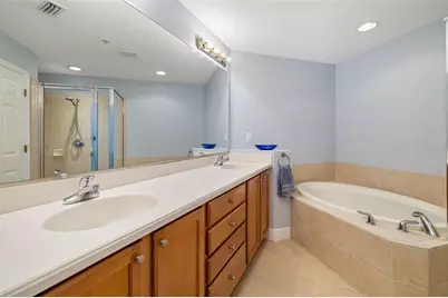 8407 Miramar Way, Lakewood Ranch, FL 34202 - Photo 32