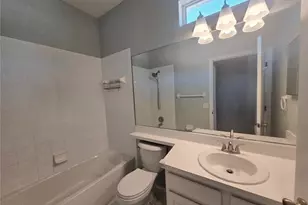 4211 2nd Ave E, Bradenton, FL 34208 - Photo 18