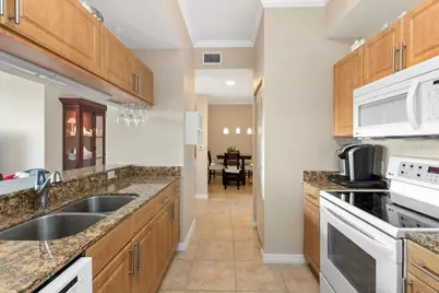 1064 N Tamiami Trail #1425, Sarasota, FL 34236 - Photo 18