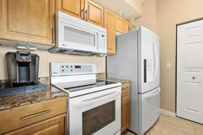 1064 N Tamiami Trail #1425, Sarasota, FL 34236 - Photo 16