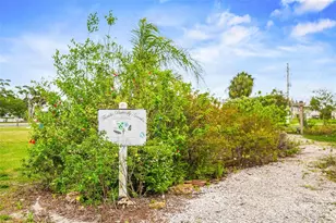 27035 Mentor Ln, Punta Gorda, FL 33983 - Photo 38